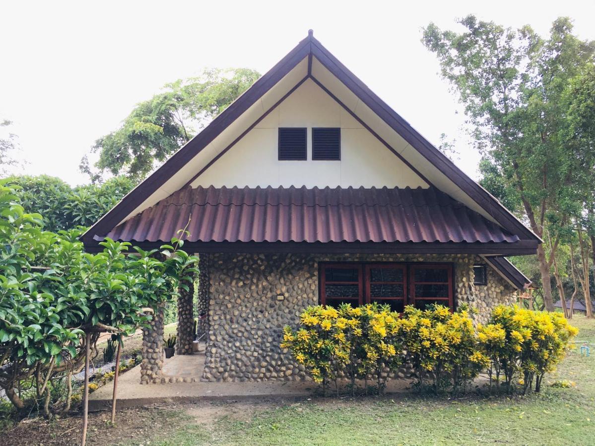 Nan Waterside Hong Bon Nern Bed & Breakfast エクステリア 写真