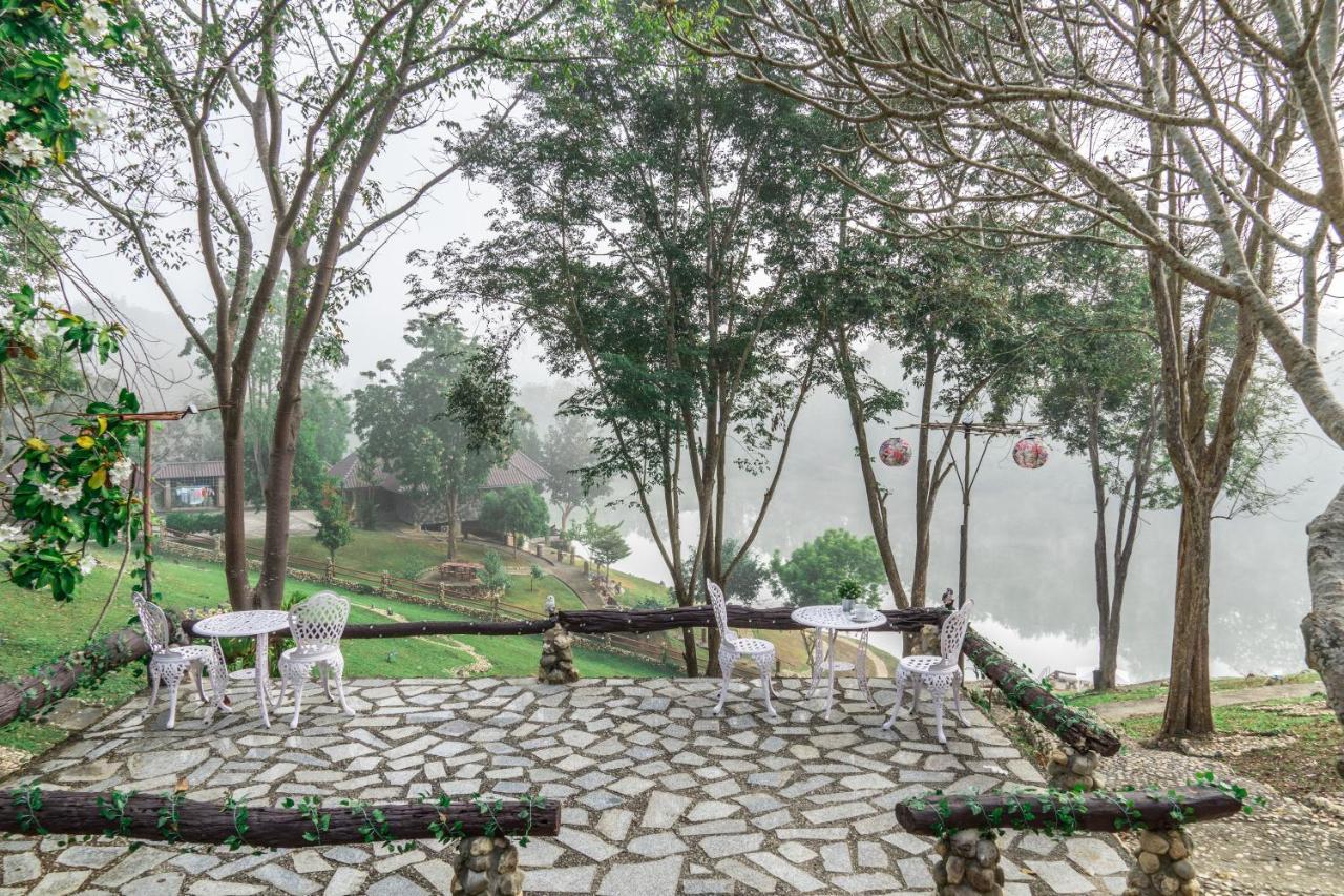 Nan Waterside Hong Bon Nern Bed & Breakfast エクステリア 写真