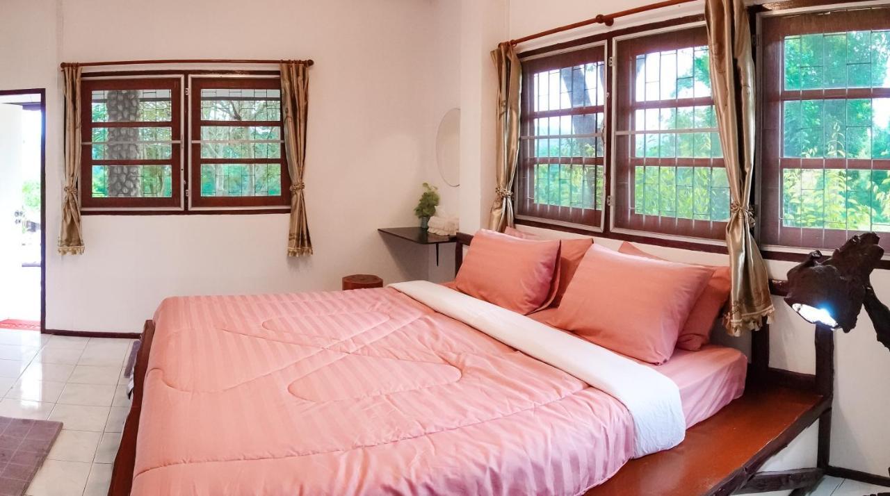 Nan Waterside Hong Bon Nern Bed & Breakfast エクステリア 写真