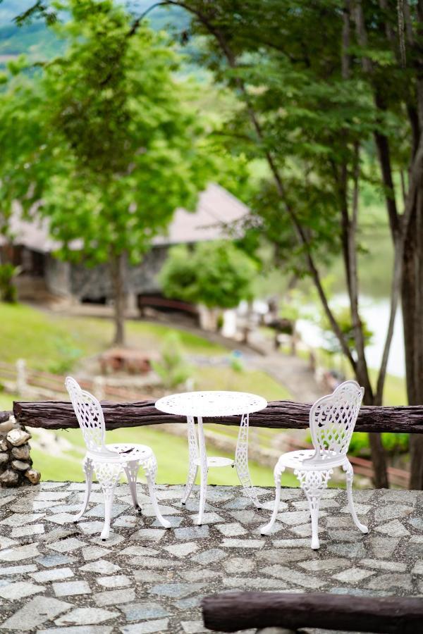 Nan Waterside Hong Bon Nern Bed & Breakfast エクステリア 写真